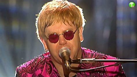 Dua Lipas Part im Refrain nimmt Rocket Man und Kiss the. . Elton john cold heart original song